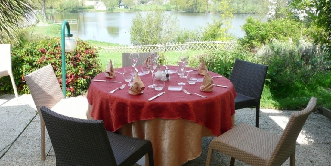 Venez d&eacute;couvrir des plats savoureux et originaux tout en profitant d'une ambiance chaleureuse dans un cadre d'exception.