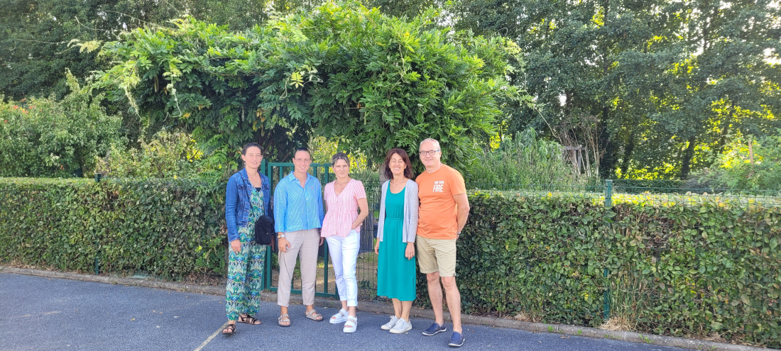 Charl&egrave;ne LEMONNIER (directrice de l'ALSH), Morgane GOHIER, H&eacute;l&egrave;ne BECHE, B&eacute;atrice FAUCON, Denis BASLE
